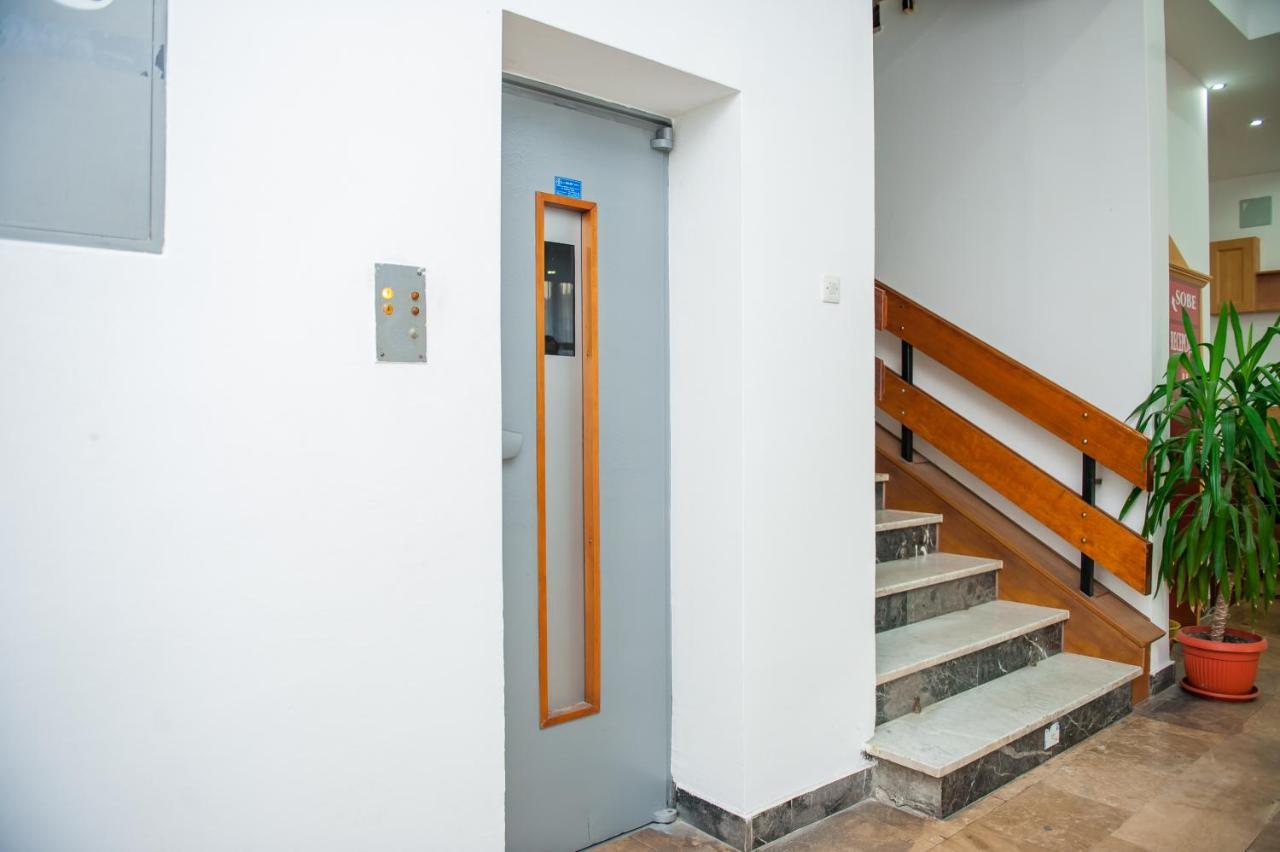 Prenociste "Nacional" Hotel Prnjavor Екстериор снимка